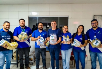 Equipes da Águas do Sertão, empresa Conasa, arrecadam 800kg de alimentos em campanha de solidariedade