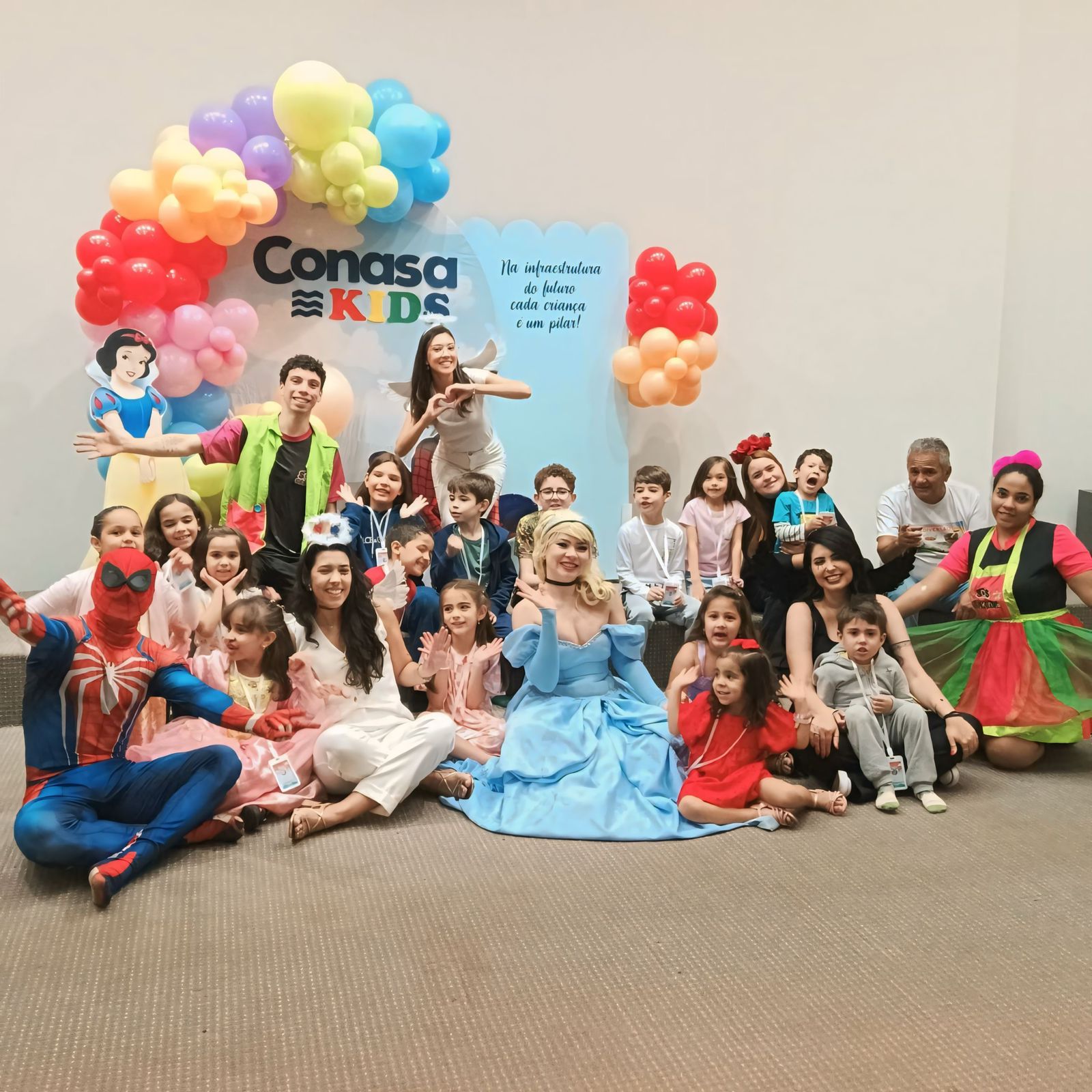 Conasa Kids: Ação de Dia das Crianças recebe filhos dos colaboradores para uma tarde na sede da empresa